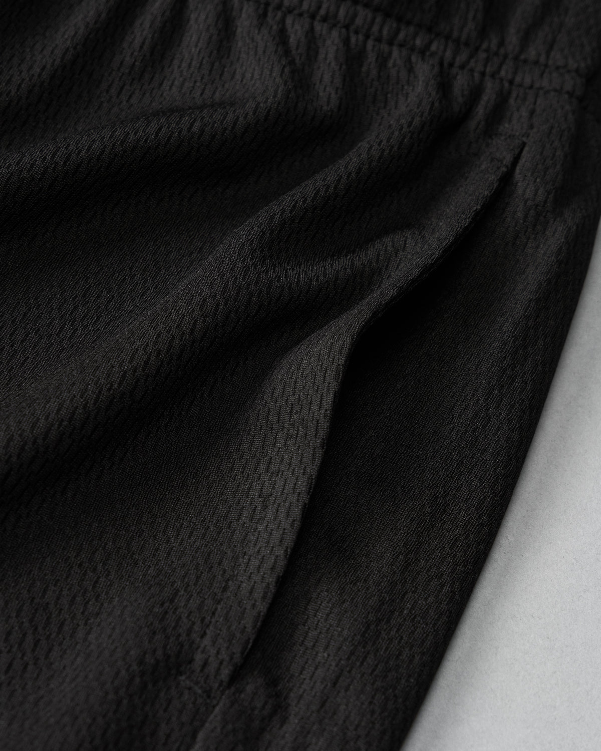 RUDIS 6" Youth Mesh Shorts - Black