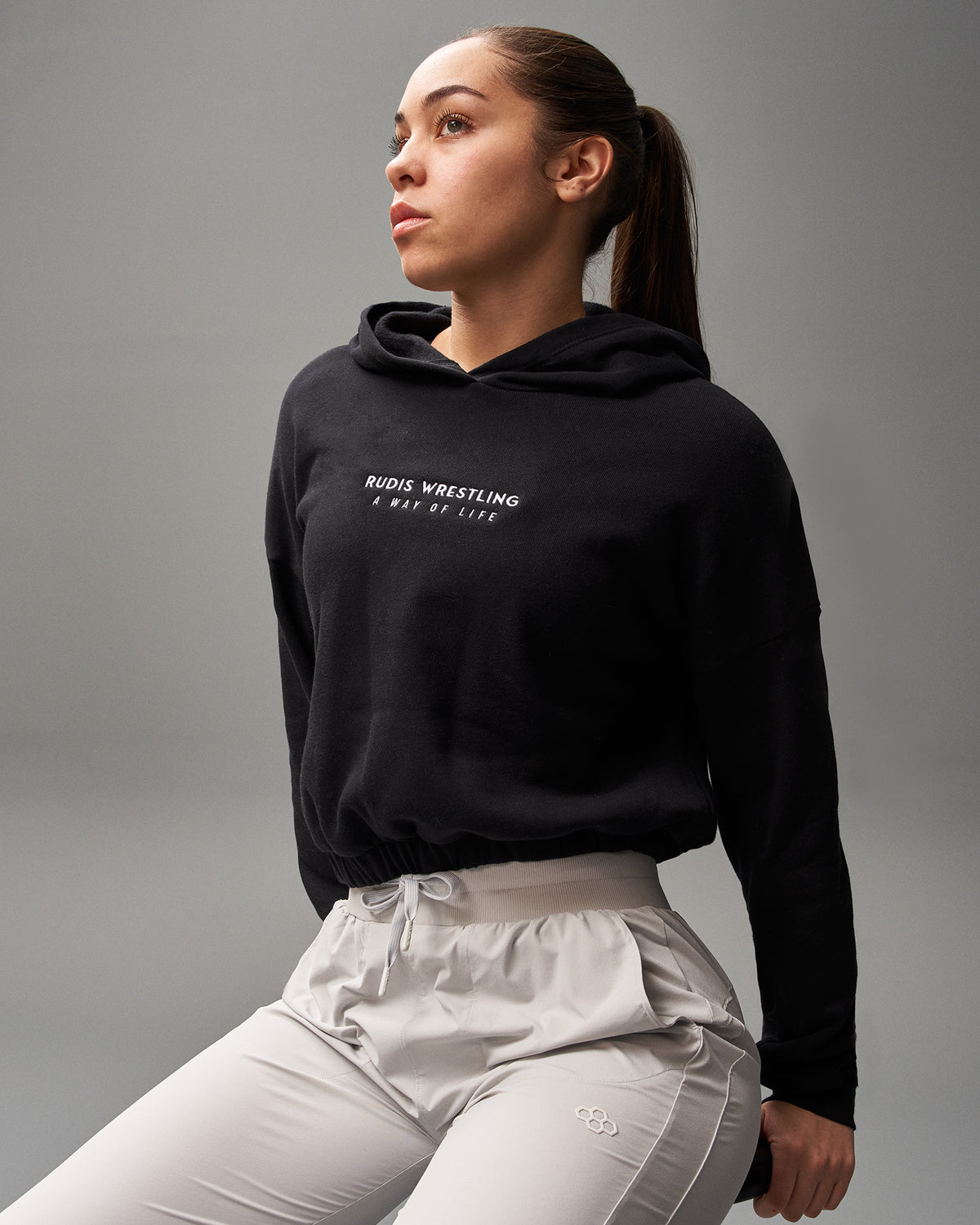 Sweat à capuche court cintré pour femme RUDIS