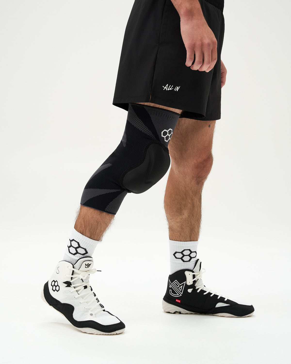 RUDIS Elite Cushion Knee Pad - Black