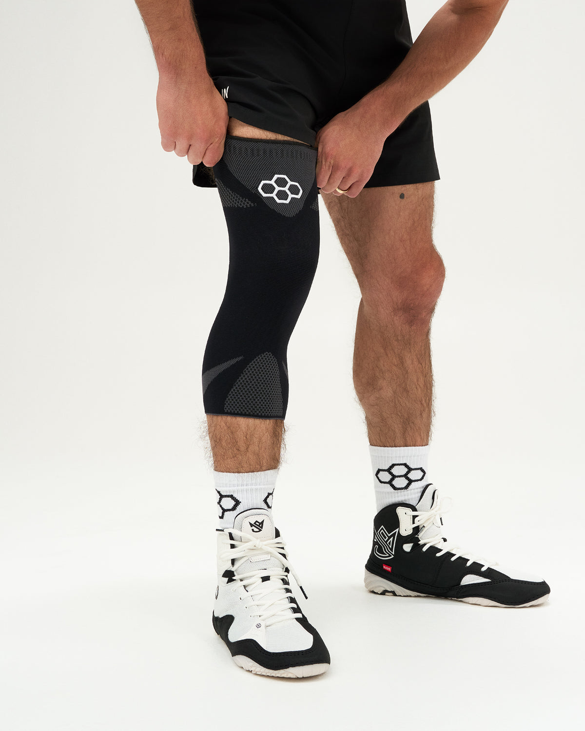 RUDIS Elite Speed Knee Sleeve - Black