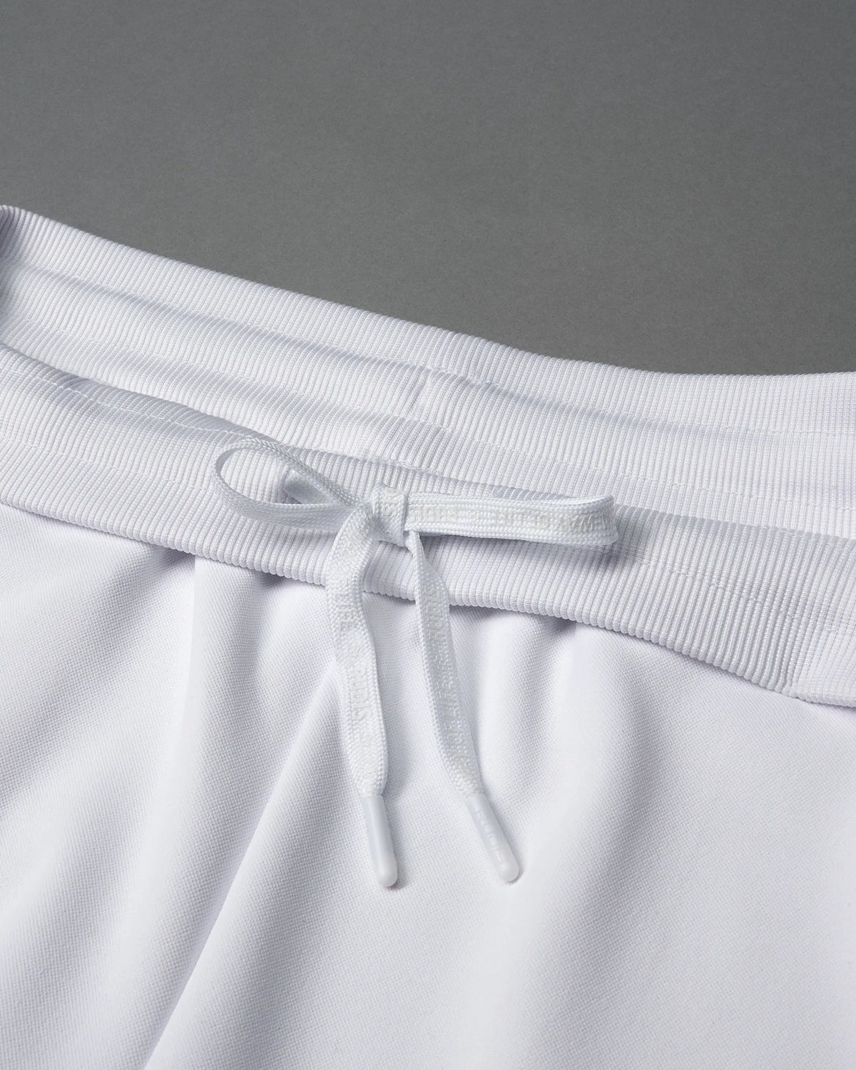 VIK - USA Wrestling Chronicle Elite Jogger - White